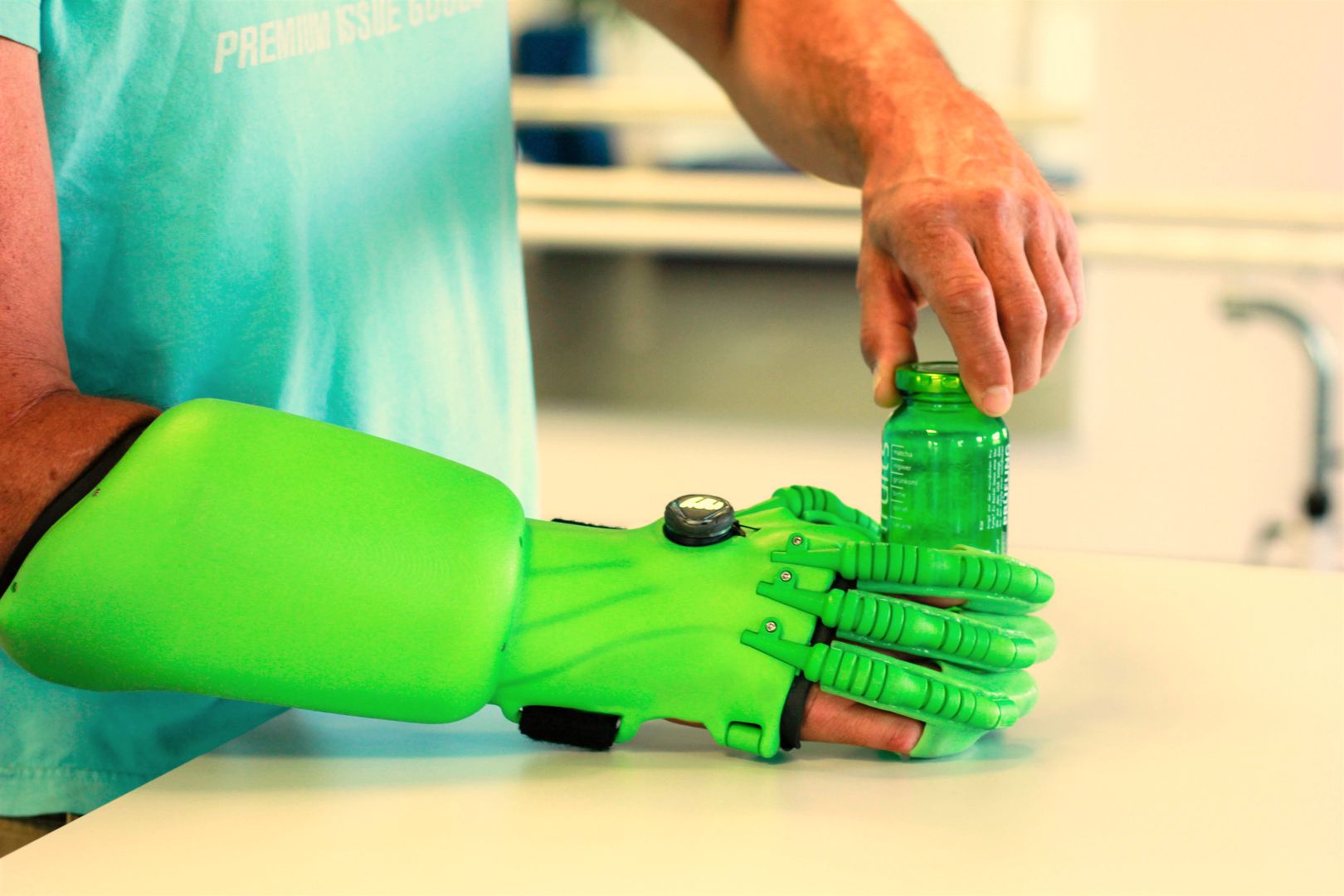 Exomotion® "hand one" grün 3